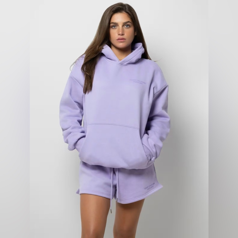 Comfrt Pastel Lavender Sweatshirt and Shorts Set